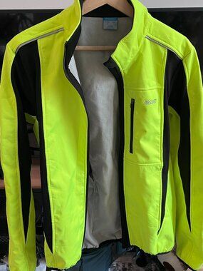 ARSUXEO Neon Yellow Reflective Cycling Softshell Jacket Medium NWT